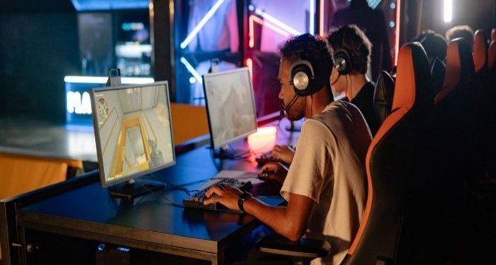 How Online Gaming Creates More Flexible Ways to Play